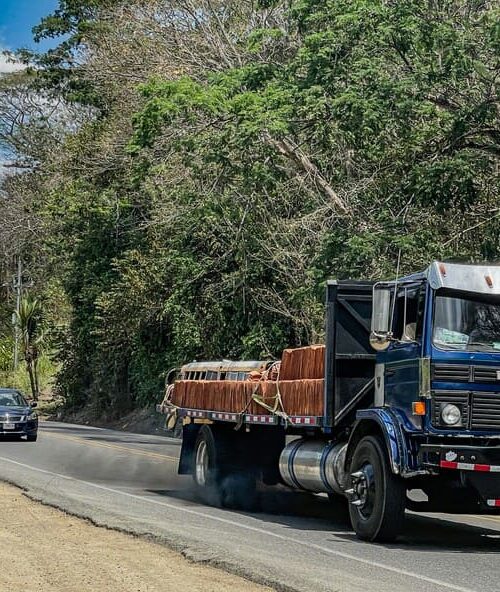 Monitoreo eficiente de transporte para optimizar operaciones en Colombia