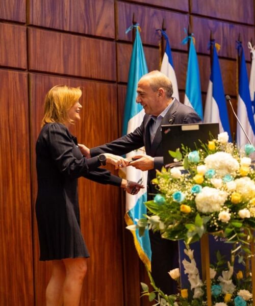 Ficohsa, socio estratégico en la misión educativa de INCAE